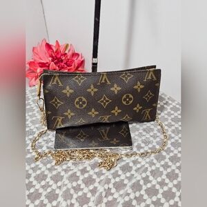 EUC LOUIS VUITTON POUCH CONVERTED to CROSSBODY(Chain Unbranded )Fits Big iphone.